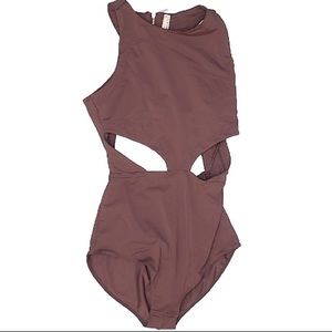 Free People Swim - Free People Movement Cut Out Swimsuit • Sz S Free People Swim - Free People Movement Cut Out Swimsuit • Sz S